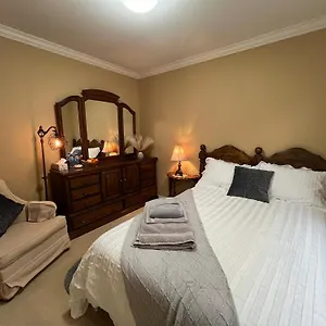 Homestay Terra Nova - Private Canada