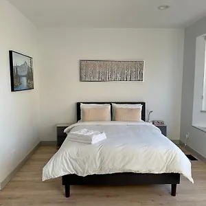  Homestay Sweet In Canada